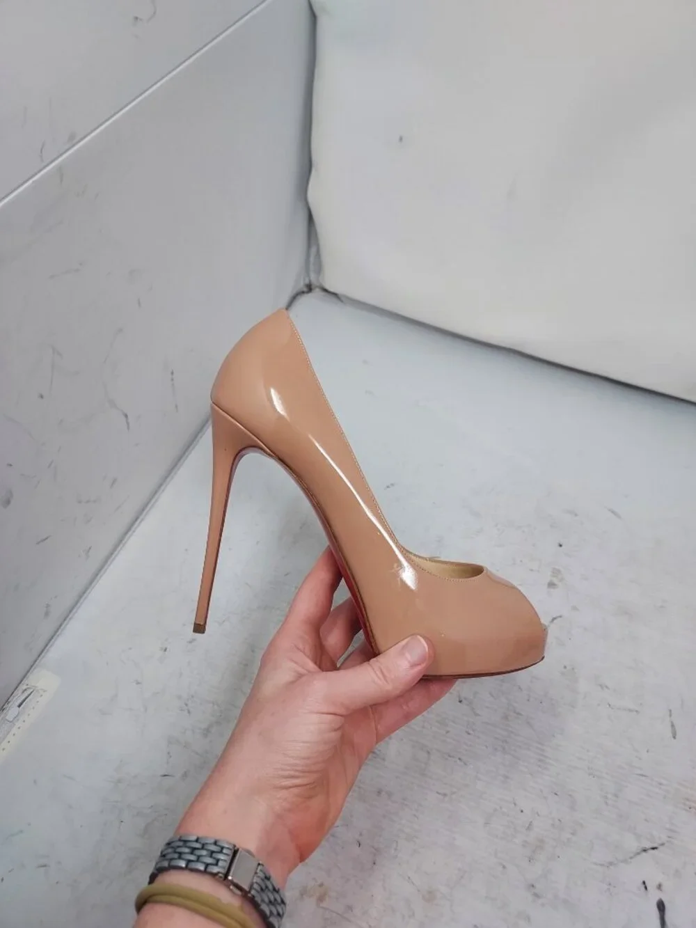 Christian Louboutin Very Prive Patent Nude Peep Toe Pump